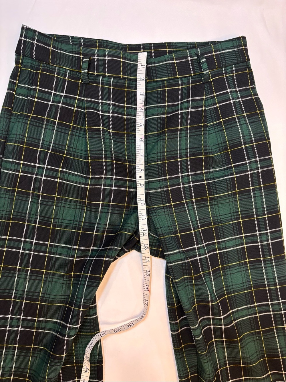 Ann Taylor Green Plaid Women’s Chinos - Picture 4 of 10